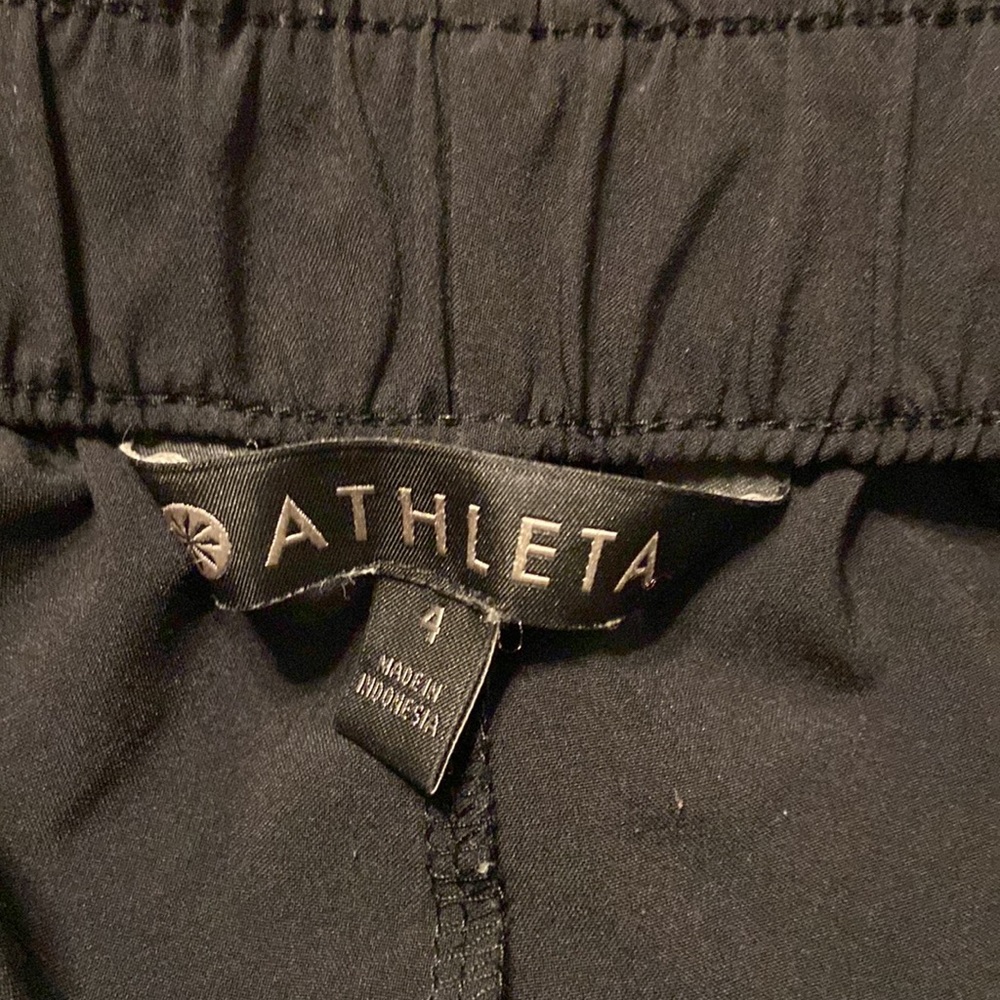Athleta Women Pants size 4  inseam 28” excellent condition - Picture 7 of 12